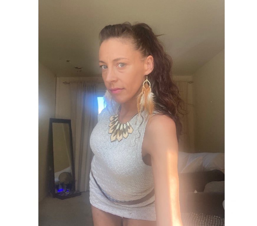 Escorts West Yorkshire Leeds - Photos for Hi Independent female English escort