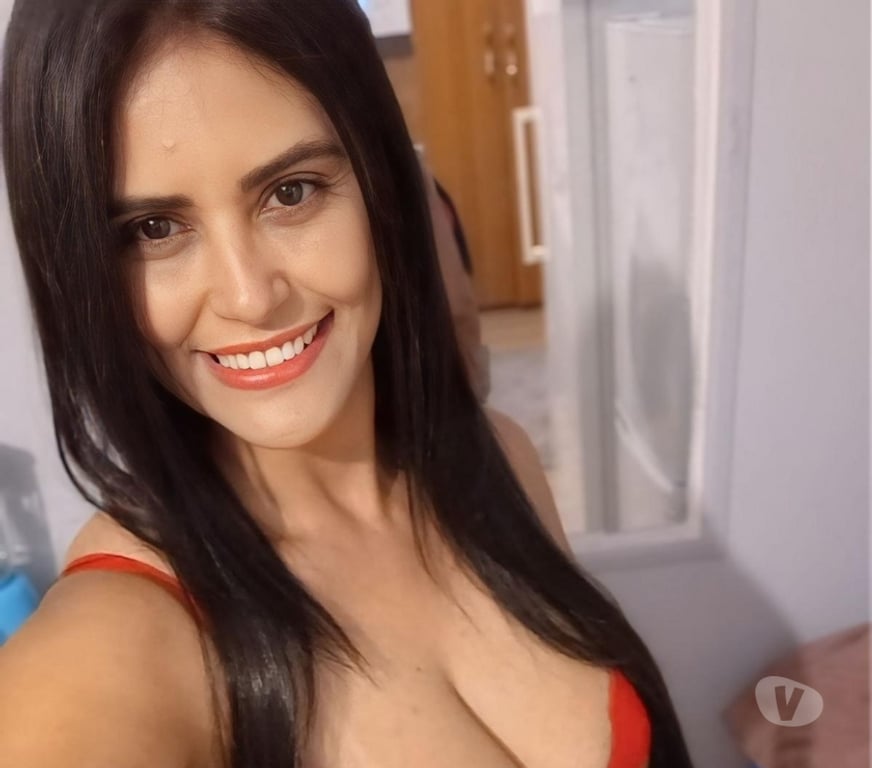 Escorts North West London Golders Green - North West London - Photos for Laura Party Brazilian