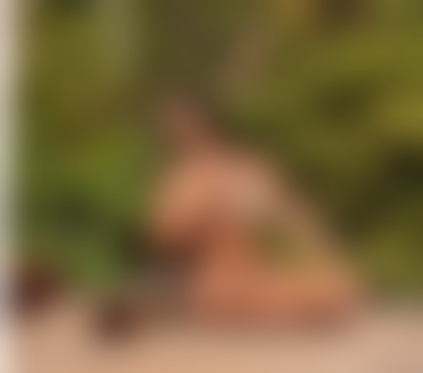 Escorts Surrey Epsom and Ewell - Photos for Taina Petite Brazilian Brunette 🔥