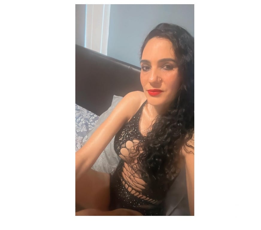 Escorts Bedfordshire Luton - Photos for Fernanda Party and domination ☎️