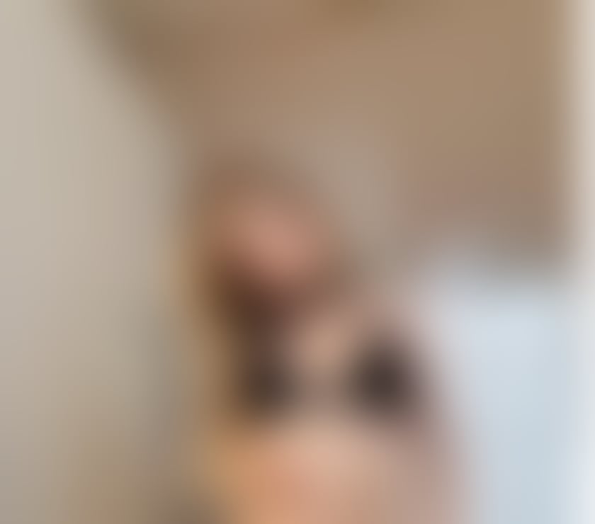 Charming & Discreet – New and Ready to Meet