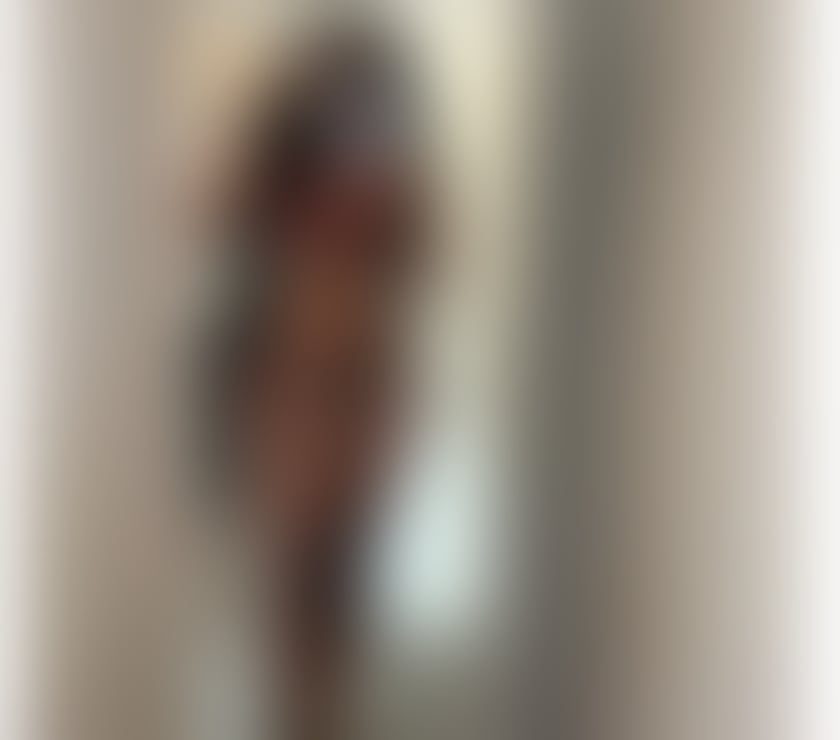 Escorts Canary Wharf East London - Photos for Olivia Caramel 🇧🇷