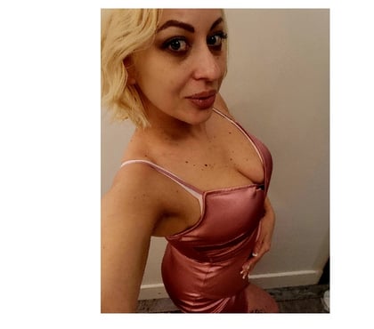  Escorts Slough Town Centre Slough - Photos for ♥️♥️Hi guys new in the town! Mia♥️♥️