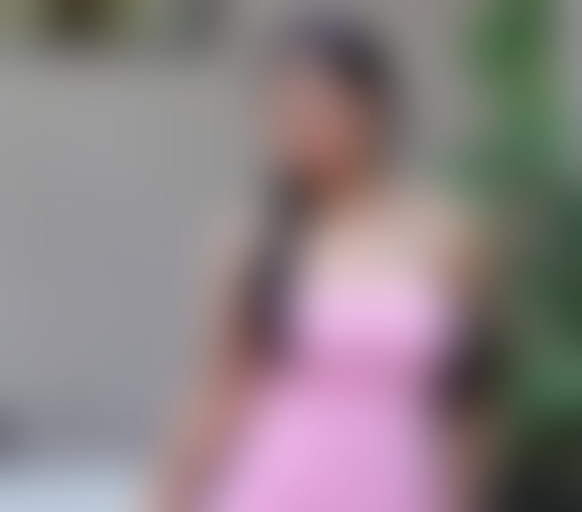 Escorts East London Canary Wharf - East London - Photos for Indian girl with pure elegance & royal grace ✨