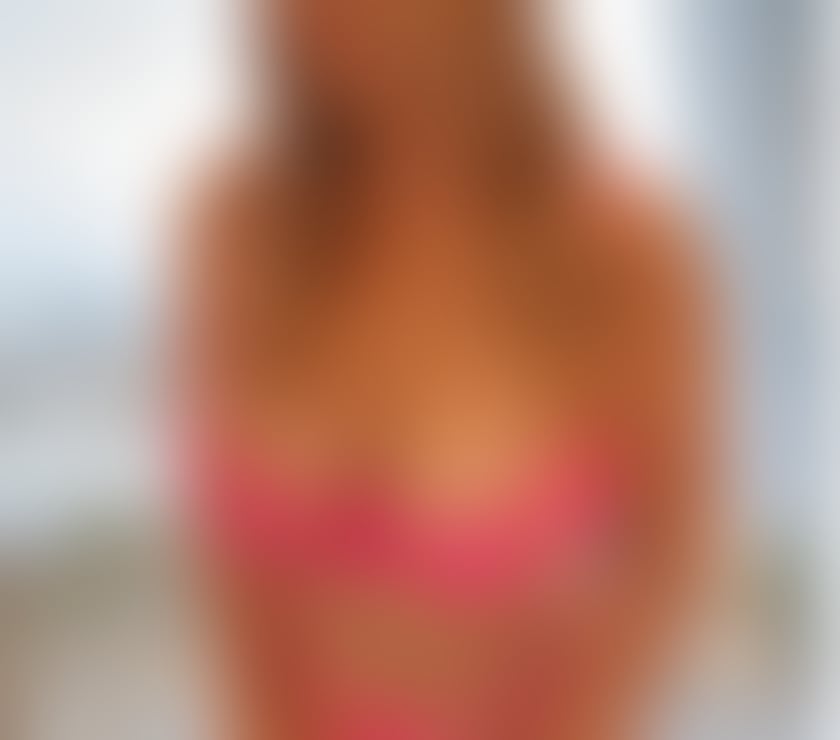 Escort Belfast City Centre (South) Belfast - Photos for Massage and more! Gourgous Lara