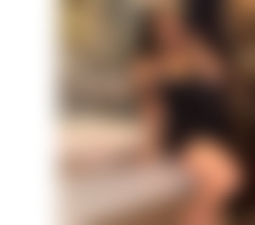 Exotic woman🤩🔥