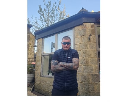 casual encounters Leeds City Centre Leeds - Photos for Mature Open Minded Guy Seeking FEMALES ONLY for Casual Fun