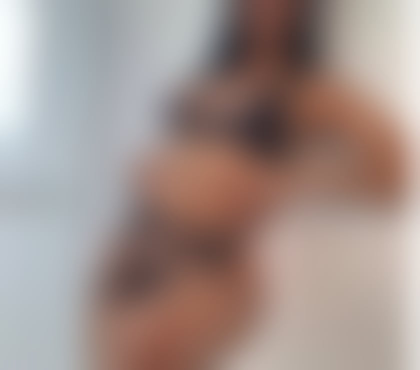 ❗️NEW IN TOWN❗️