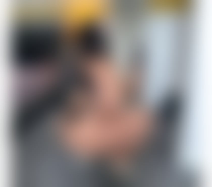 Escorts Kent Gravesham - Photos for Julie GFE Brazilian girl 👧 😍