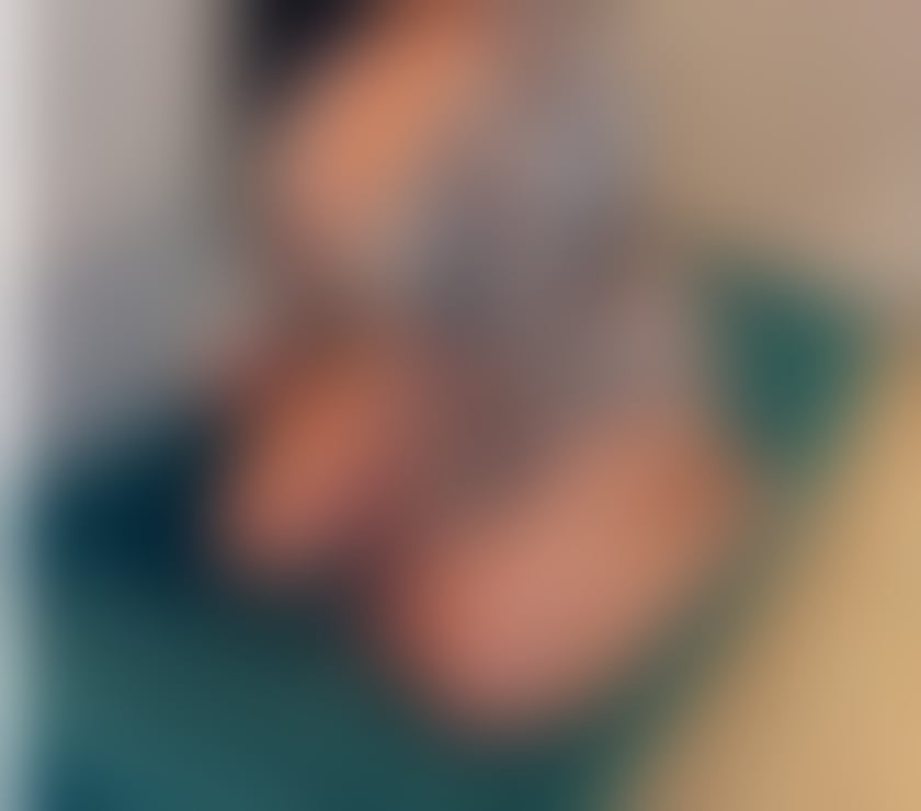 Hottest Girl In Town❤️Real💯