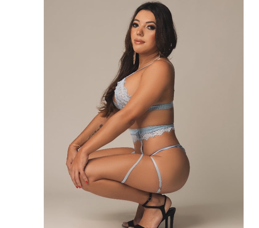 Trans Escorts Edinburgh Edinburgh - Edinburgh - Photos for Charlotte Brazilian