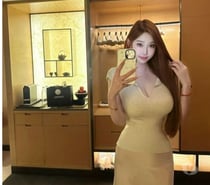 Photos for 🧡A lovely Asian girl in town and short stay