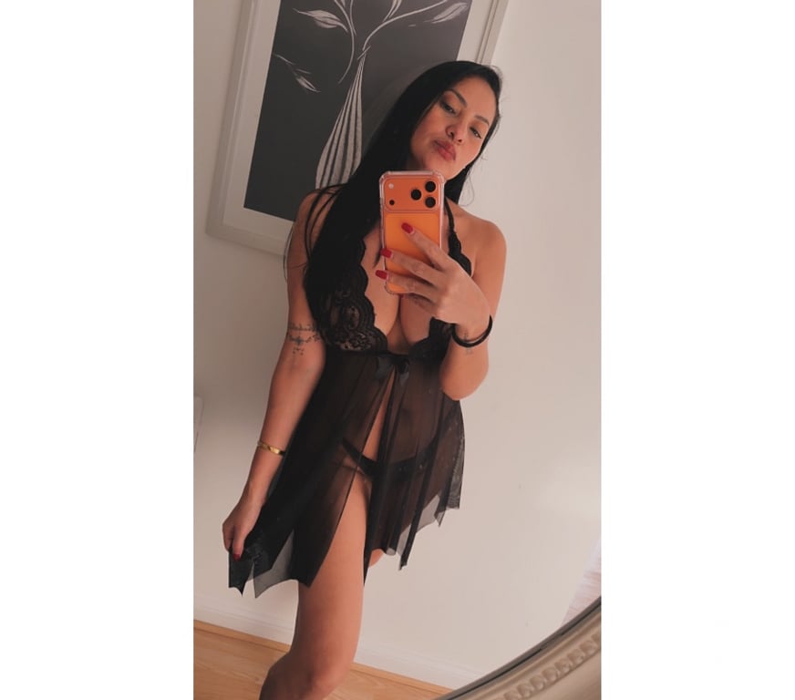 Escorts North London Islington - Photos for Lia pretty sensual