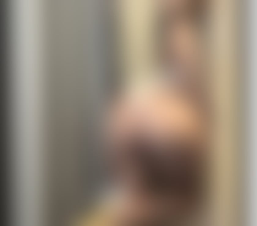 Photos for Hot Blonde Girl Outcall Only