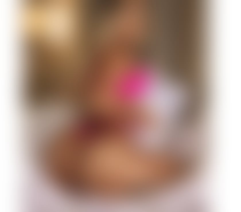 Escorts East London Canning Town - East London - Photos for Luna here’s 🇧🇷🩷🤤