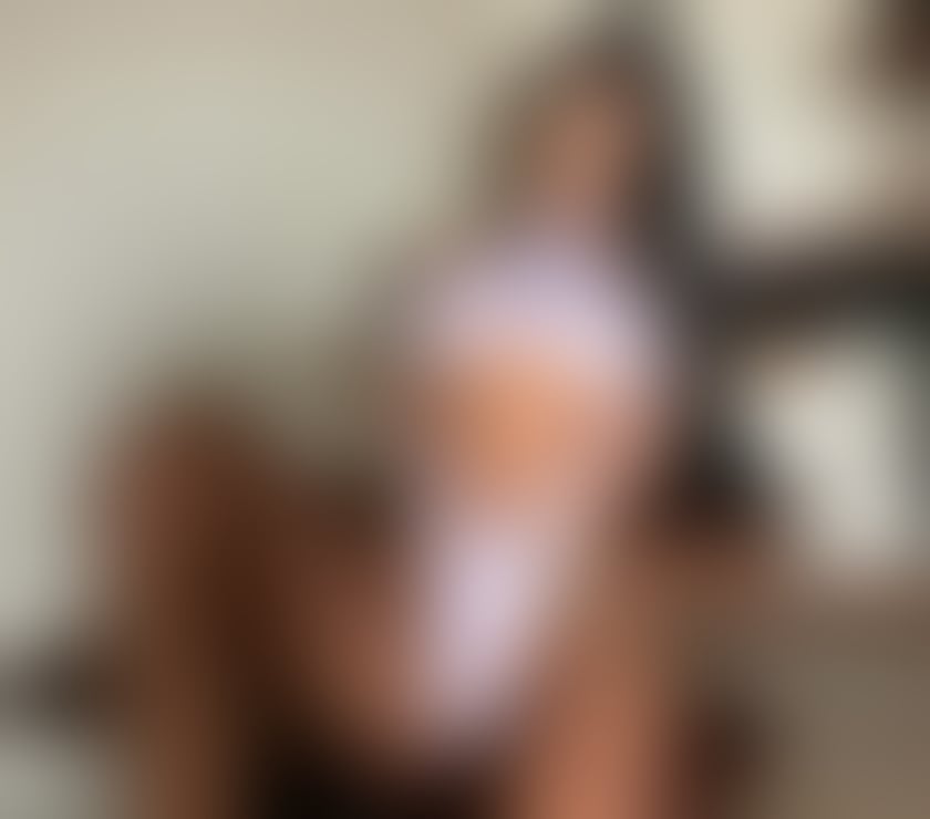 Escorts Kent Maidstone - Photos for 🔞Bombshell Party🥂Strap-on lovers?Domination ALEVEL💦