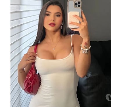 Photos for Hot white girl😍😈🥵 NATURAL BREASTS