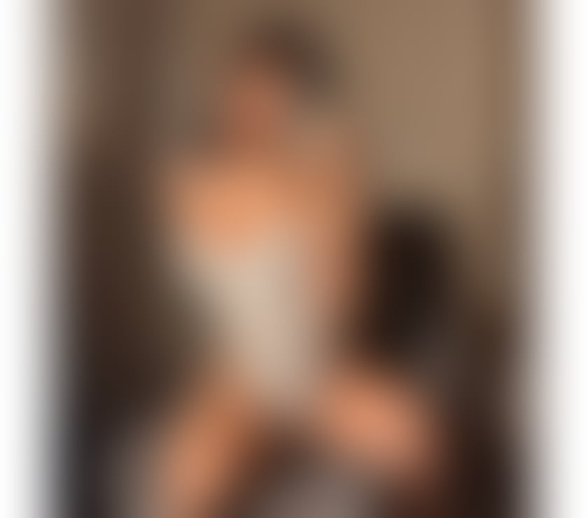 Escorts Wiltshire Swindon - Photos for Sweet girl 🍭 BRAZILLIAN 🇧🇷