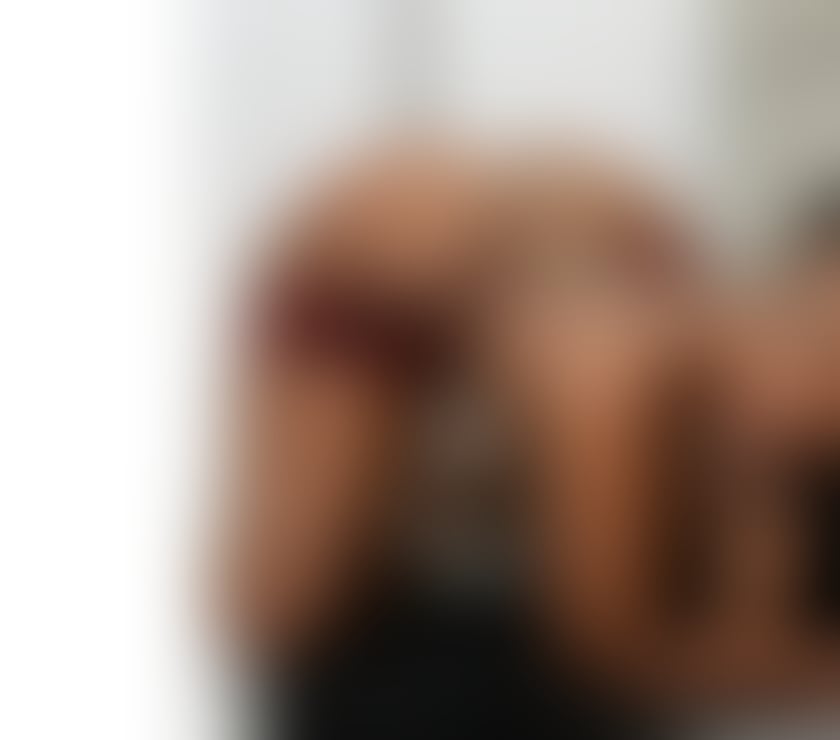 Escorts Kent Medway - Kent - Photos for beautiful, flirtatious lady, sweet honey-colored, hot and se