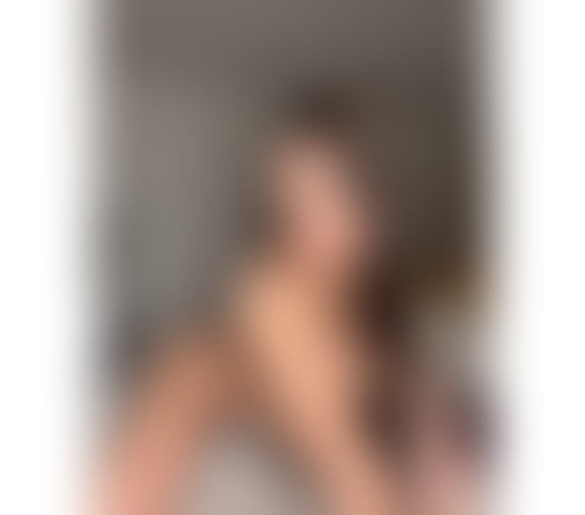 Photos for Luna ❤️🍒 SWEET AND HOT 🍒 BEST BJ 🍌🥂 Party