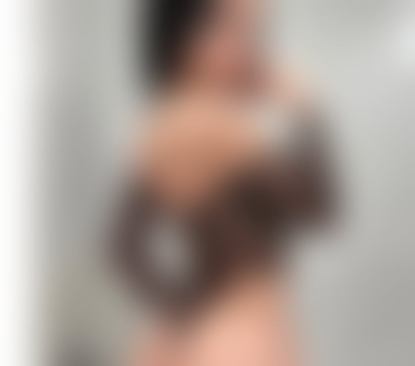 OWO Escorts & Erotic Massage Edgware Barnet - Photos for Oana🌹SEXY🌶️PARTY🍾