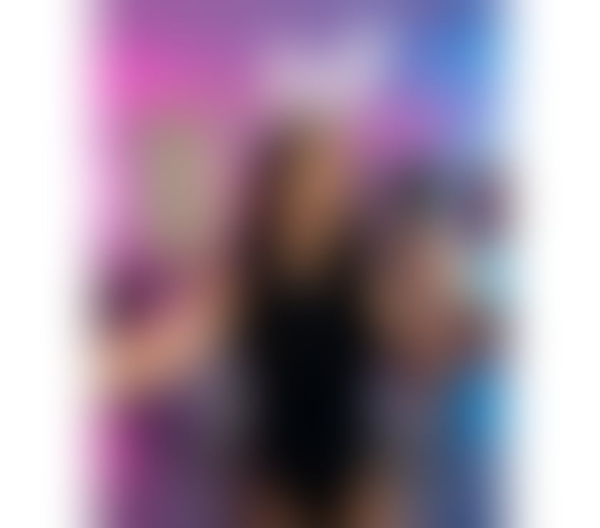 Escort Southall Ealing - Photos for 🔥 Sexy Bunny in Southall 🐰 Wavy Dark Hair