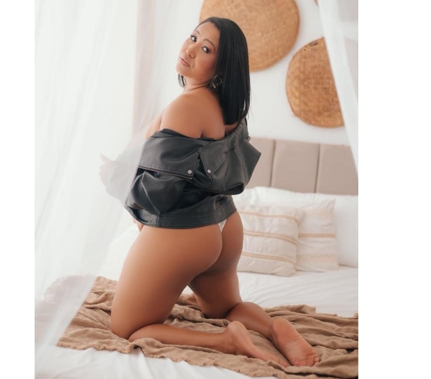 Escorts Hertfordshire Welwyn Hatfield - Photos for 😋HOT LATIN BRUNETTE 😋