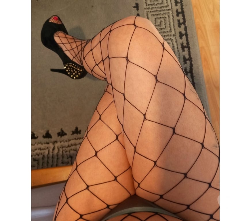 Escorts West London Hillingdon - Photos for NORA 😘 BEST PARTY GIRL