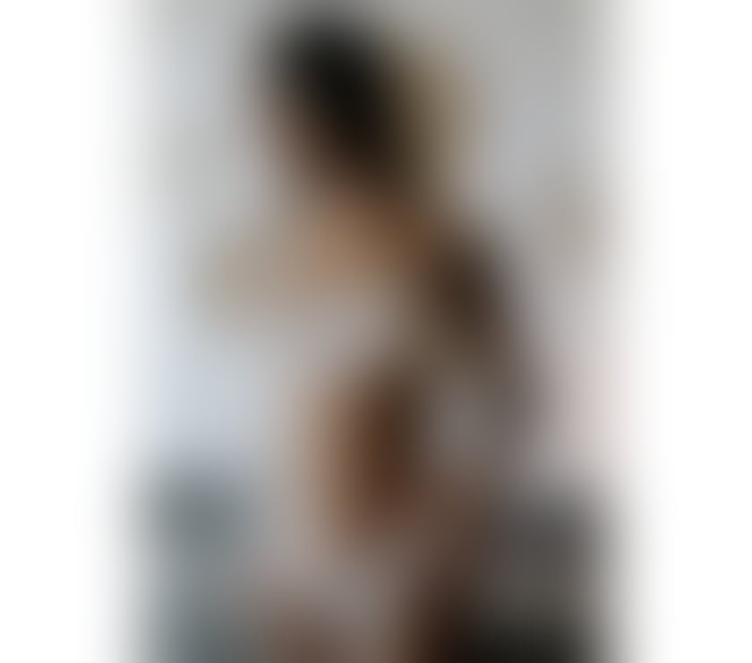 Escorts West London Hillingdon - Photos for Maria, your companion for an unforgettable night.