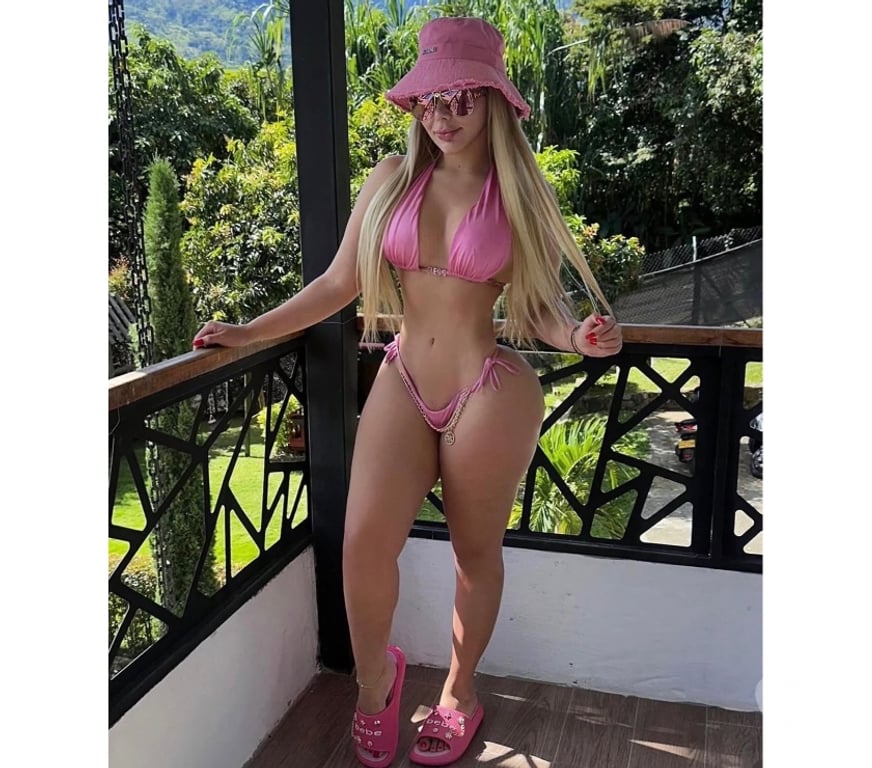 Escorts Shropshire Telford and Wrekin - Photos for 💋STUNNER BLOND BRAZILIAN GIRL💋