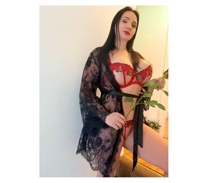 Escort Feltham Hounslow - Photos for ⭐️ELIS HOT CURVY MATURE⭐️