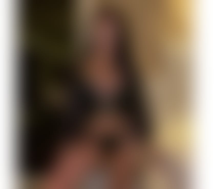 Escorts Wimbledon South West London - Photos for Just arrived🥂party🥂Sw Sm Kt🥂In&outt 24h⭐️