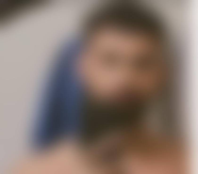 Avilable to come to you.