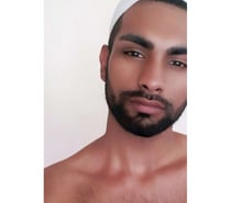 Avilable to come to you.