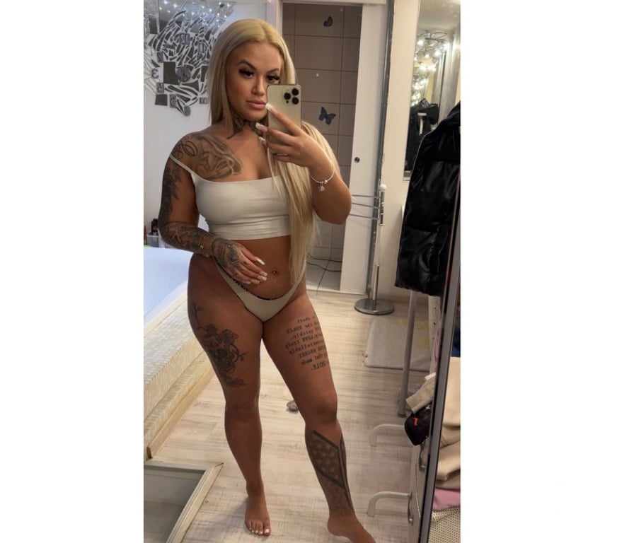 Escorts East London Canning Town - East London - Photos for Mira Wild for U xxx