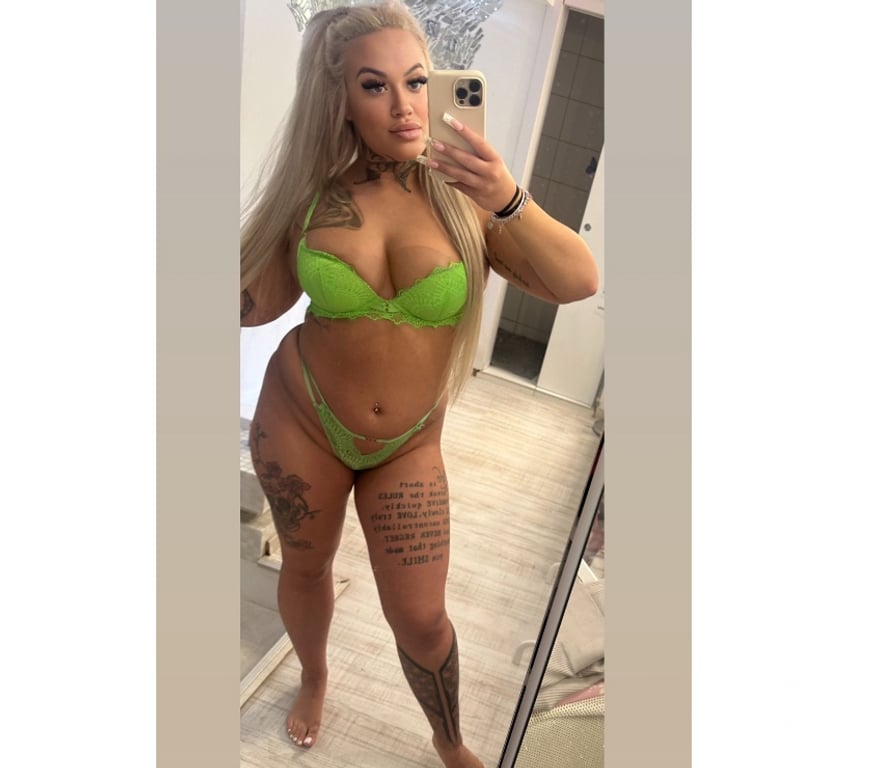 Escorts East London Newham - Photos for Mira Wild 4U xxx