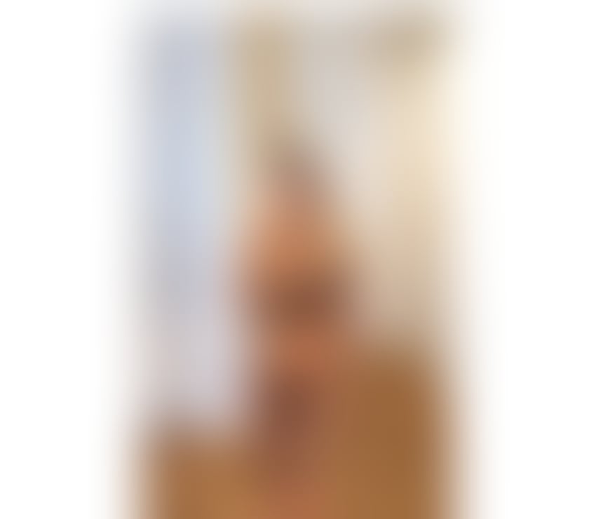 Escorts Buckinghamshire Milton Keynes - Photos for Erotic Massage for Gentleman x