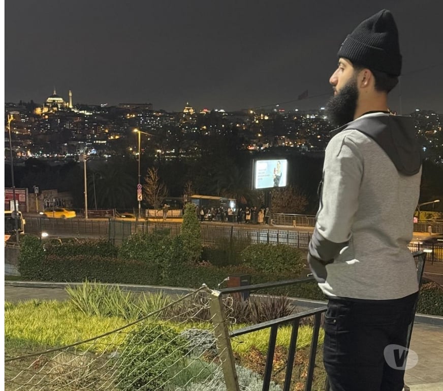 Men Seeking Women West London Edgware Road - West London - Photos for A Respectful and polite gentleman looking for a women