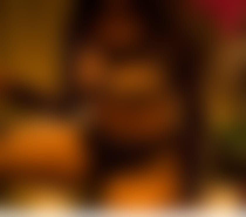 Ebony Canadian visiting london now