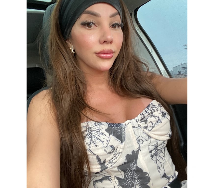 Escorts North London Enfield - Photos for Biia TS 🇧🇷 HiGh CLASS