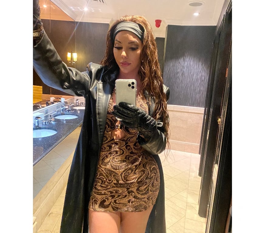 Escorts North London Enfield - Photos for Biia TS 🇧🇷 HiGh CLASS