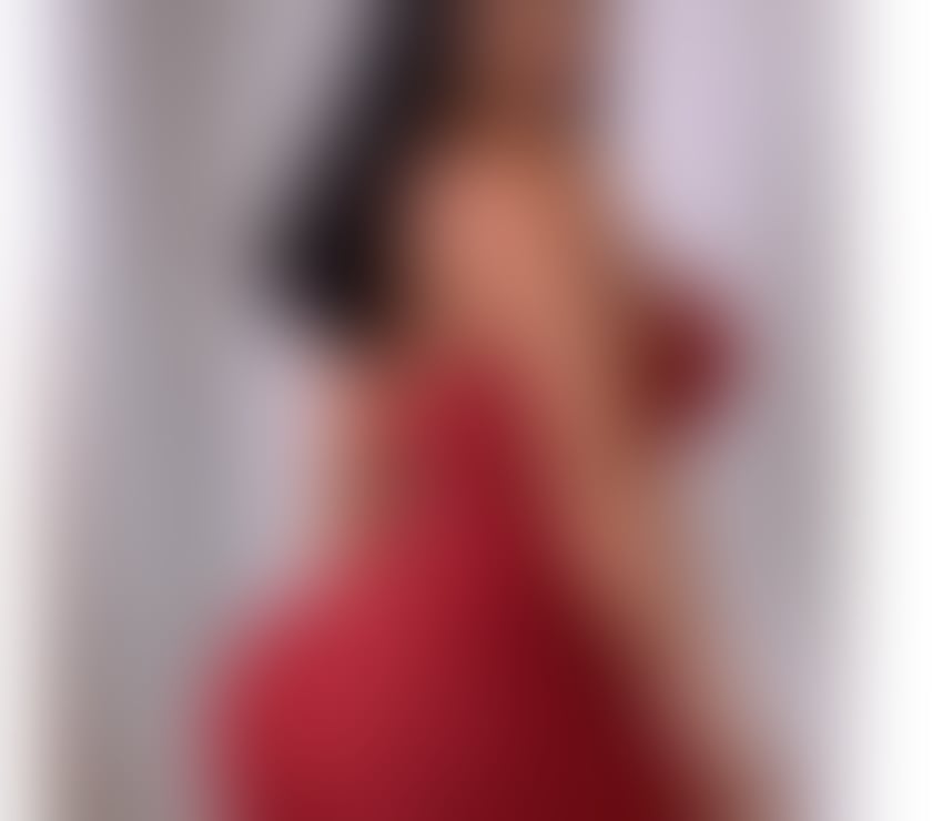 Trans Escorts East London Stratford - DLR Station - East London - Photos for 🔥 BIOLOGICAL WOMAN STRONG STRAP- 0n 🍆