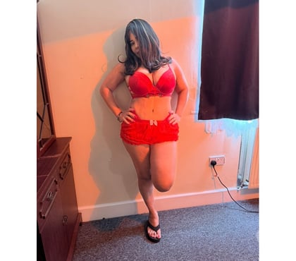 Escorts Romford Havering - Photos for Colombian party girl in Romford