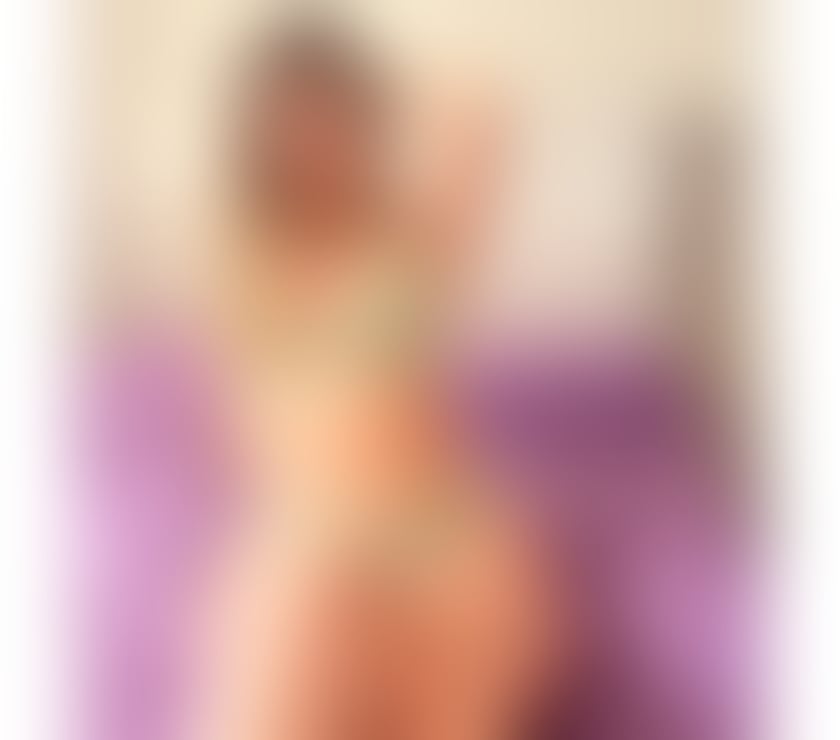 Escorts Bedfordshire Luton - Photos for Ana – Elegant Presence, Relaxing Time