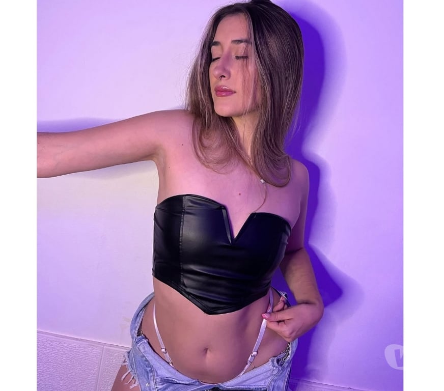 Escorts Bedfordshire Luton - Photos for Ana – Elegant Presence, Relaxing Time