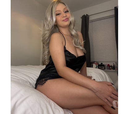 Photos for 🐝SWEET-MEL🍯NEW🔞GFE💦NO RUSH✨PARTY