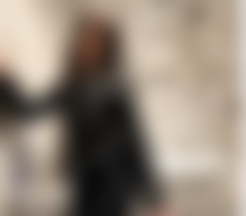 Photos for Hot girl Eva Call my 😘