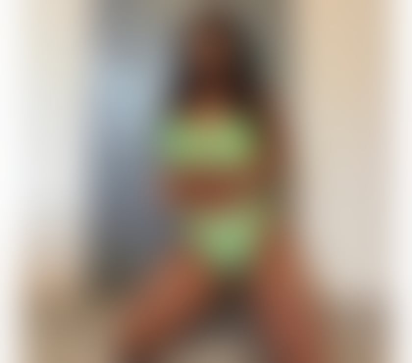 Photos for Hot girl🔥 Party Girl 🍾Only OUTCALL 😘