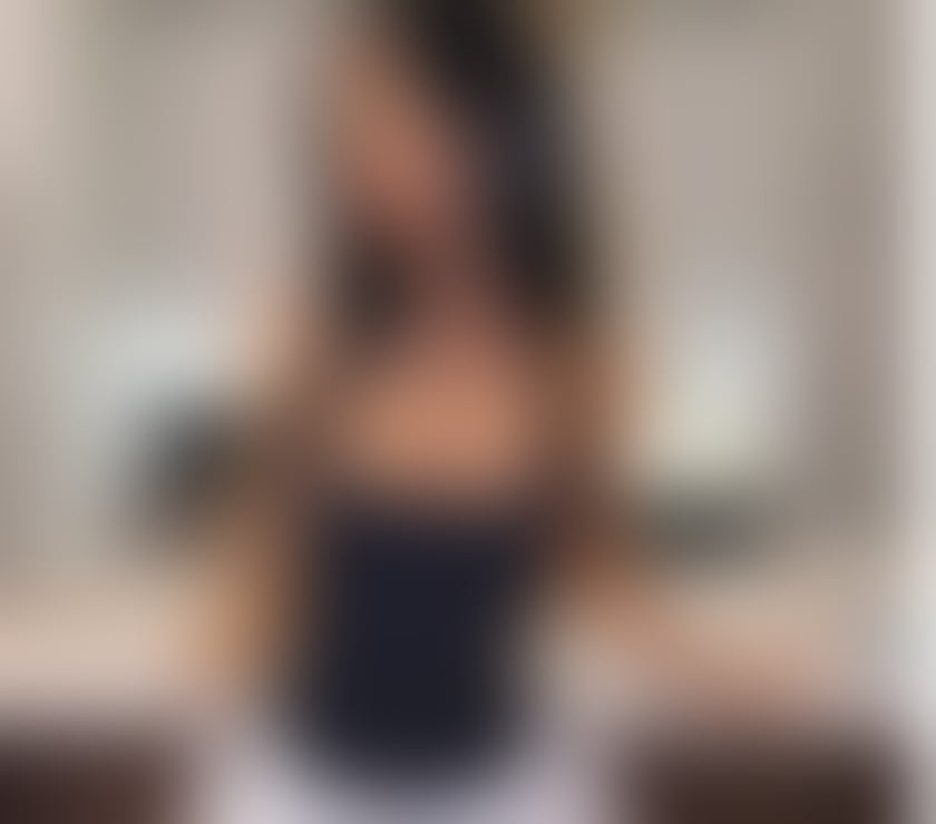 Photos for Hot girl Eva Call my 😘