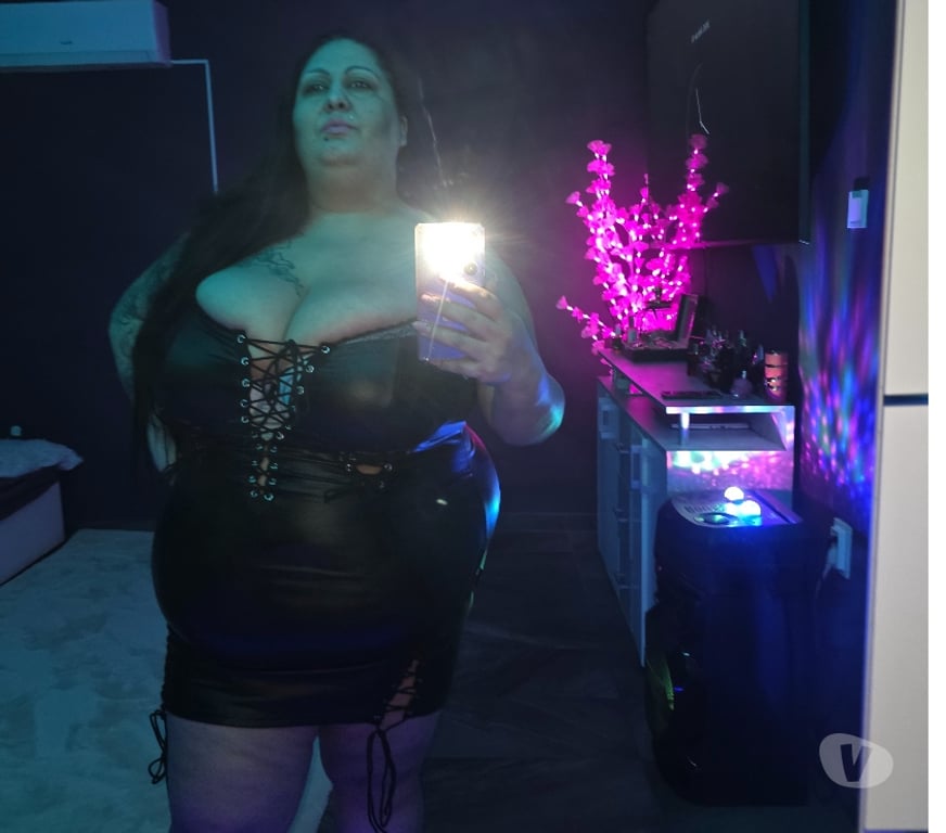 Escorts Ealing Southall - Ealing - Photos for Biggest boobs in uk!best service !best slooppy owo!cim!